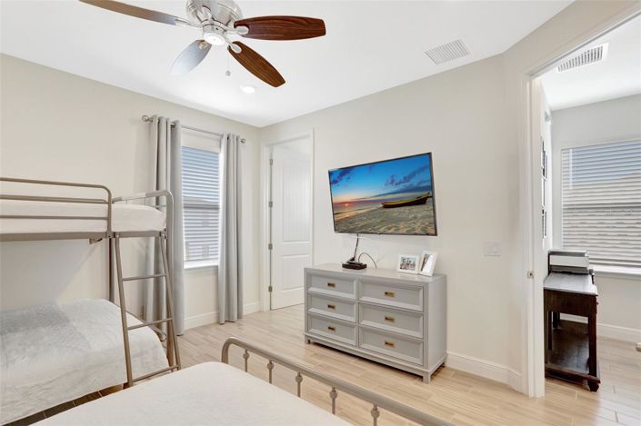 Image No.31-4 Bed House for sale