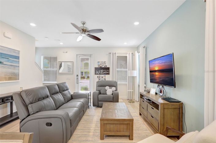 Image No.8-4 Bed House for sale