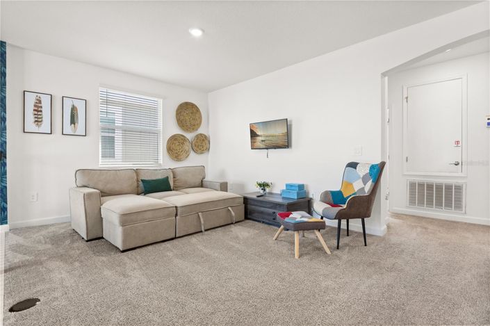 Image No.16-5 Bed House for sale