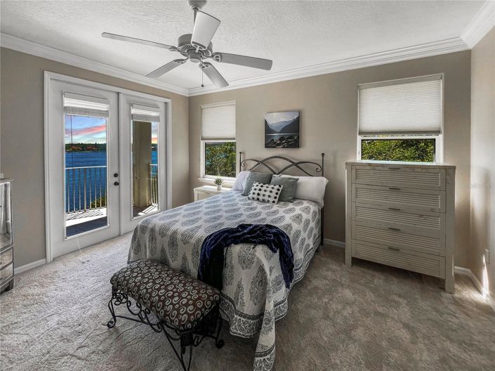 Image No.77-3 Bed Townhouse for sale