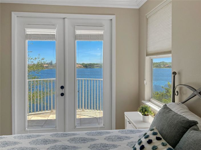 Image No.81-3 Bed Townhouse for sale