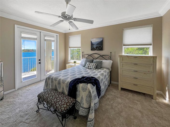 Image No.82-3 Bed Townhouse for sale