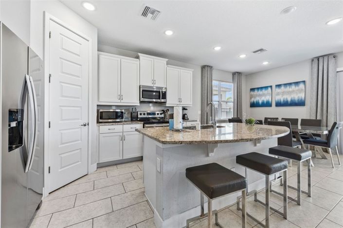 Image No.20-5 Bed House for sale