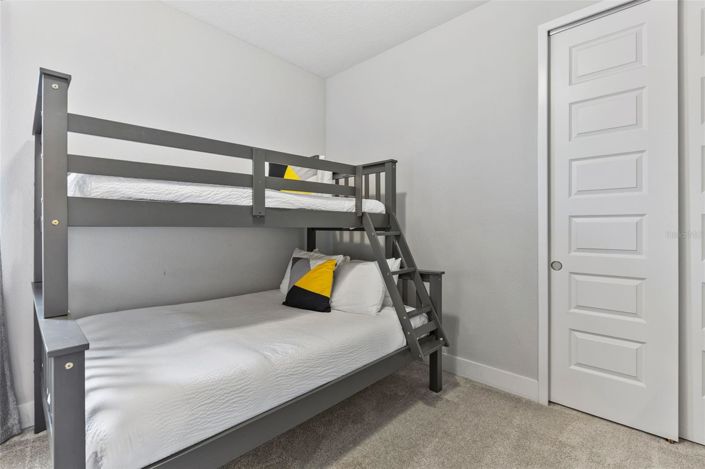 Image No.39-5 Bed House for sale