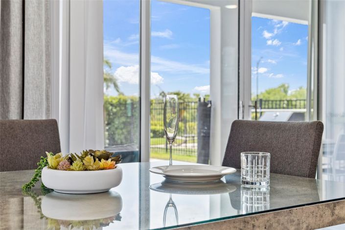 Image No.9-5 Bed House for sale