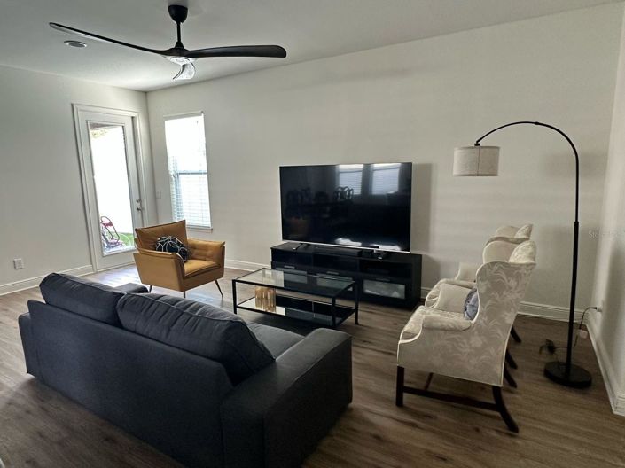 Image No.25-5 Bed House for sale