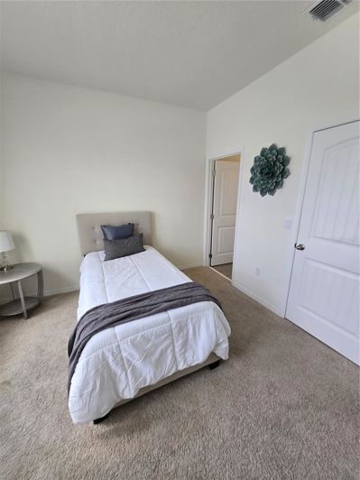 Image No.10-4 Bed House for sale