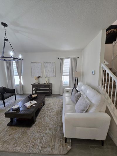 Image No.14-4 Bed House for sale