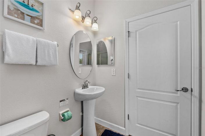 Image No.67-6 Bed House for sale