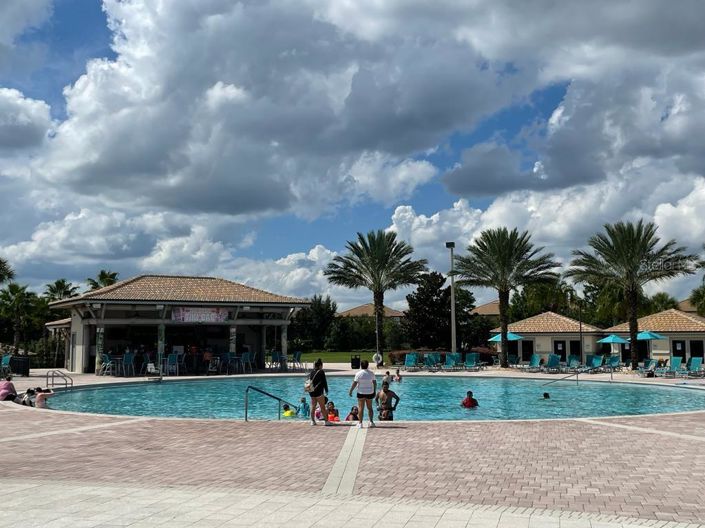 Image No.75-6 Bed House for sale