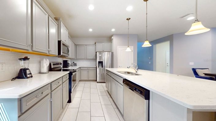 Image No.11-8 Bed House for sale