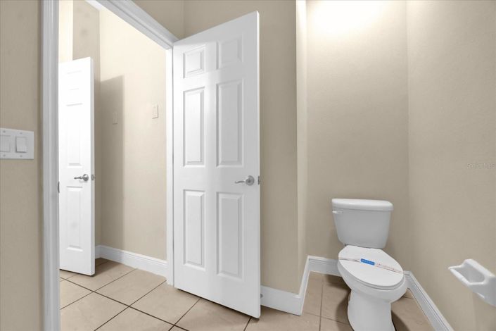 Image No.18-4 Bed House for sale