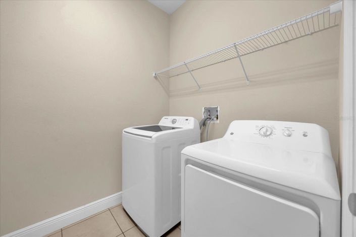 Image No.25-4 Bed House for sale