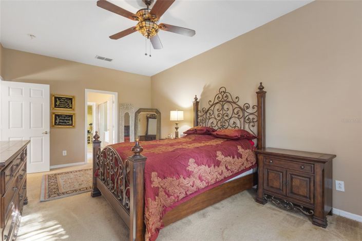 Image No.20-5 Bed House for sale