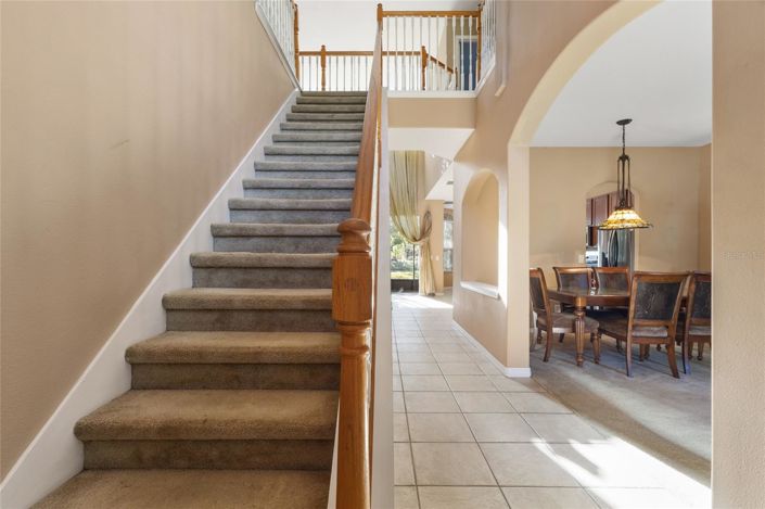 Image No.5-5 Bed House for sale