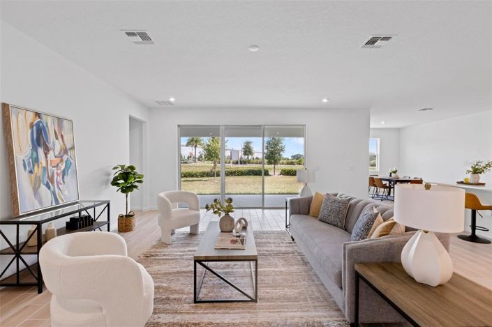 Image No.5-4 Bed House for sale