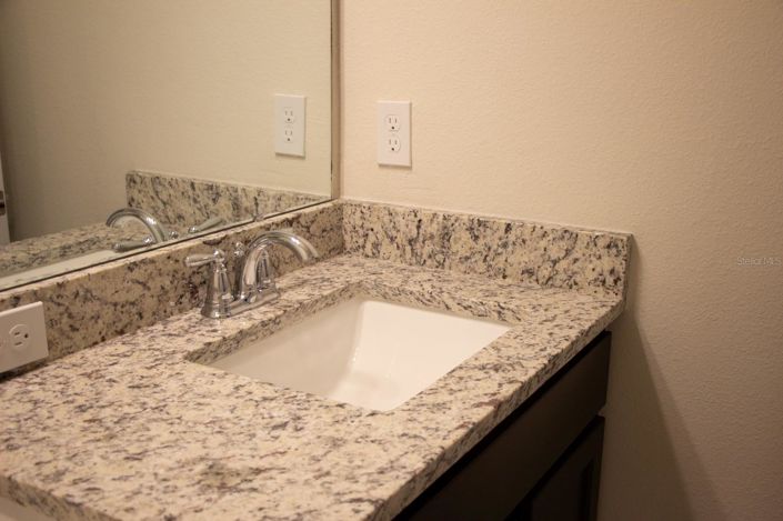 Image No.73-Maison de ville de 5 chambres à vendre à Clermont