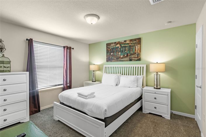 Image No.27-8 Bed House for sale