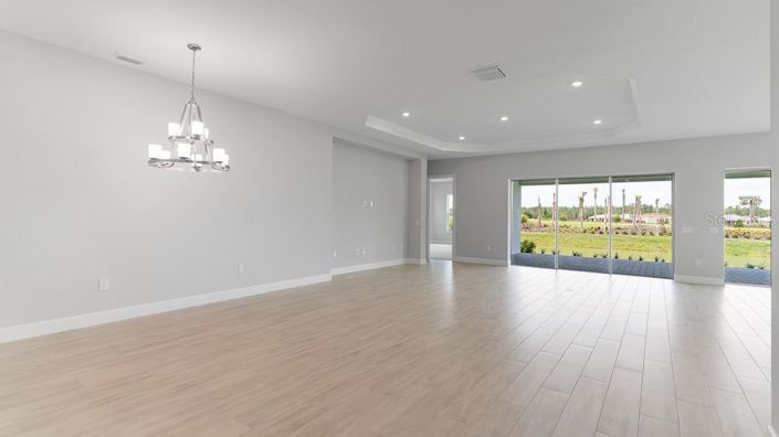 Image No.11-3 Bed House for sale