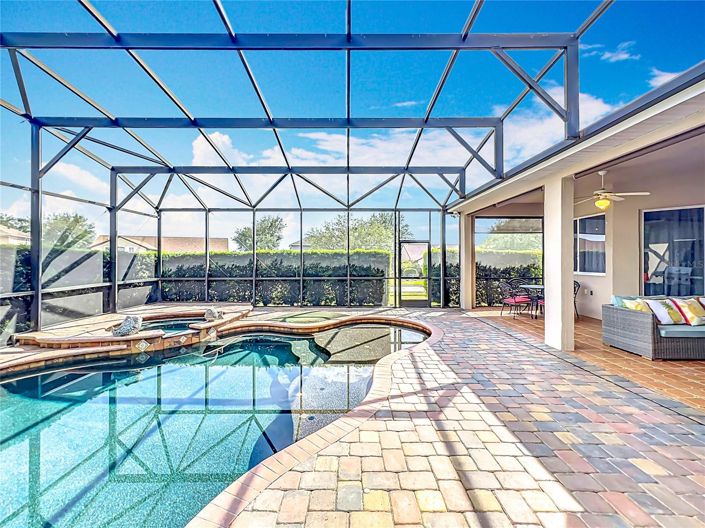 Image No.62-4 Bed House for sale