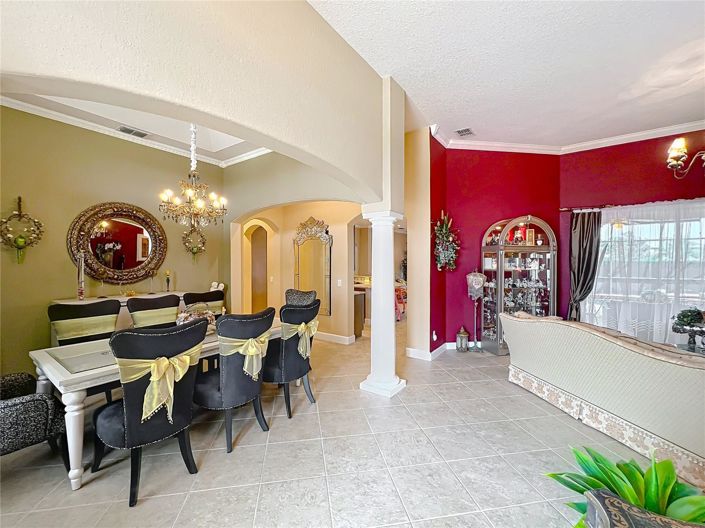 Image No.7-4 Bed House for sale