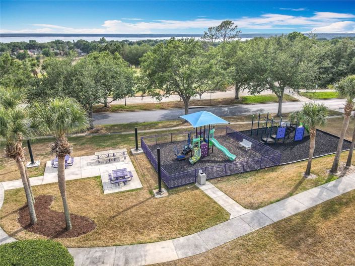 Image No.95-4 Bed House for sale