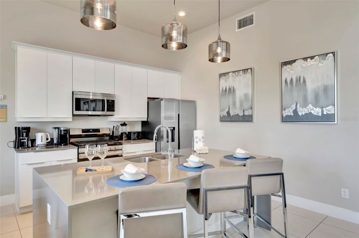 Image No.10-5 Bed Apartment for sale