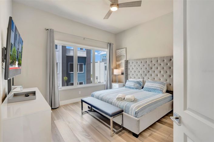 Image No.24-5 Bed Apartment for sale