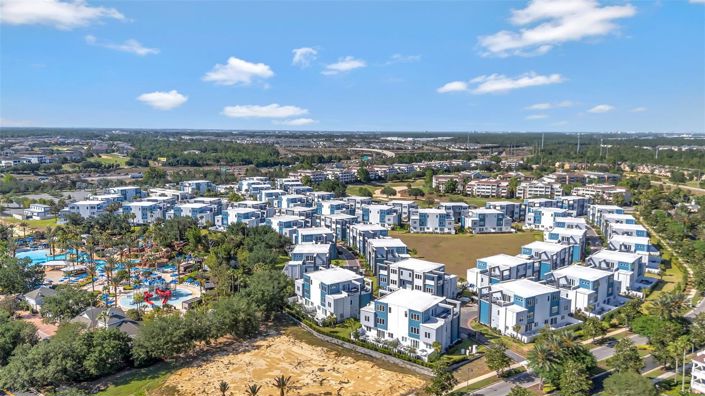 Image No.54-5 Bed Apartment for sale