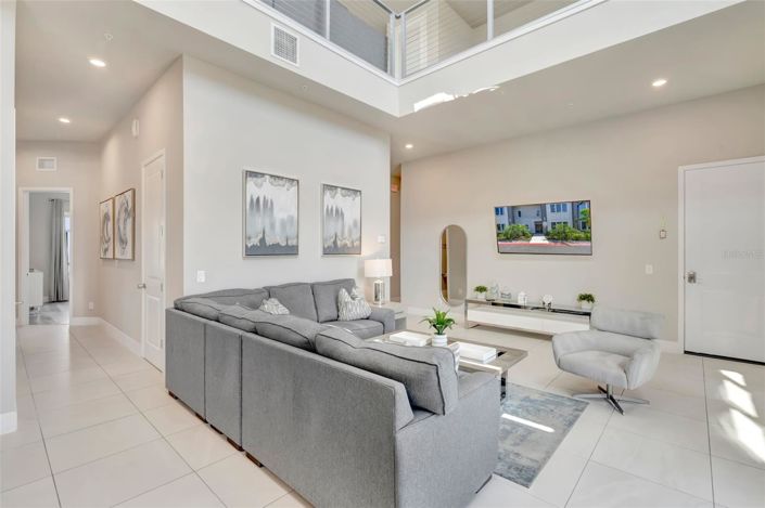 Image No.6-5 Bed Apartment for sale