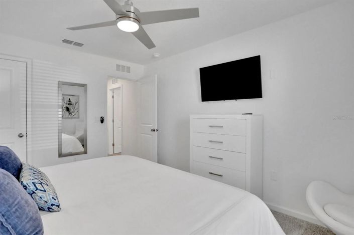 Image No.25-5 Bed Townhouse for sale