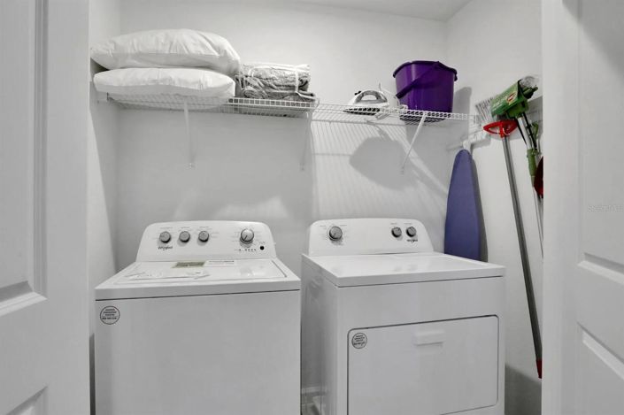 Image No.28-5 Bed Townhouse for sale