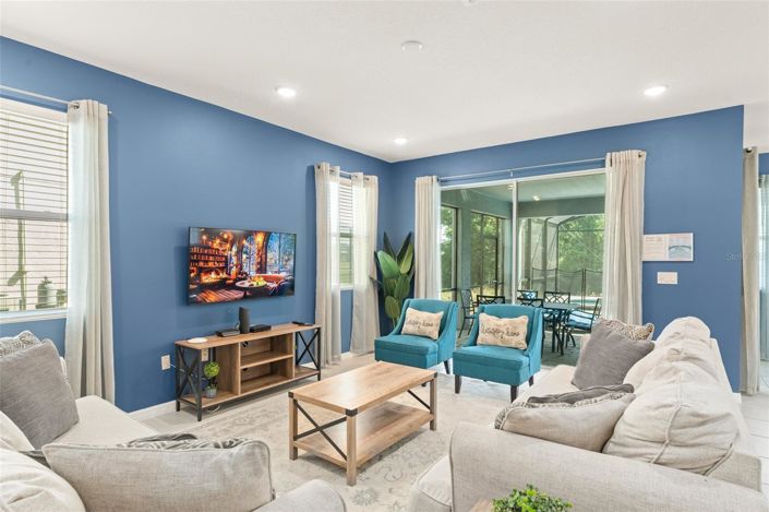 Image No.14-6 Bed House for sale