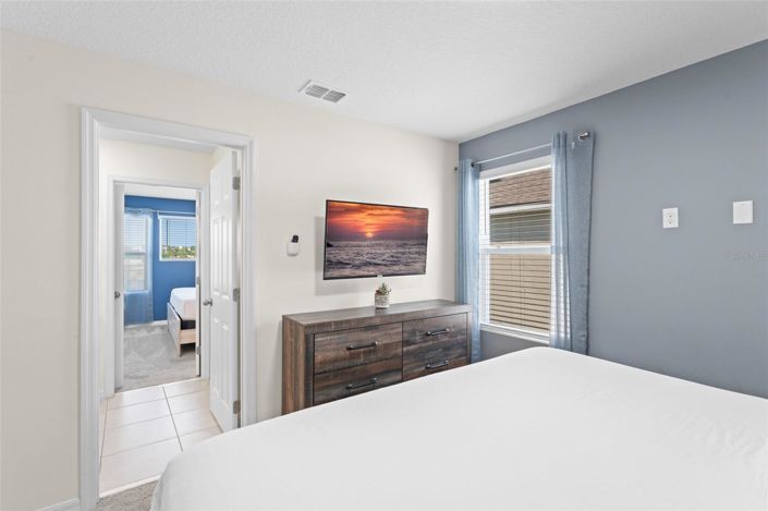 Image No.35-6 Bed House for sale