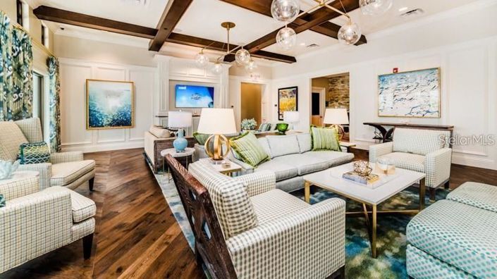 Image No.66-6 Bed House for sale