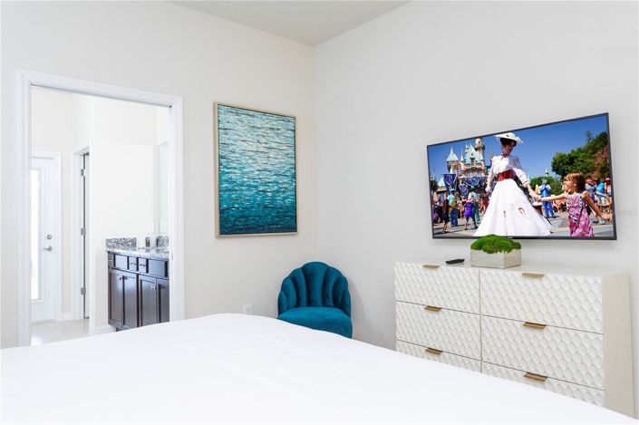 Image No.13-6 Bed House for sale