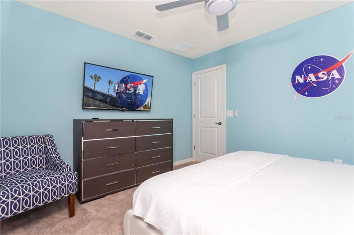 Image No.27-6 Bed House for sale