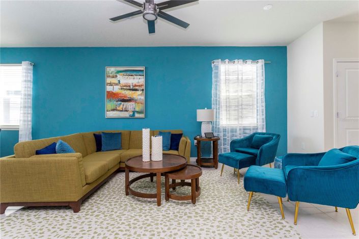 Image No.6-6 Bed House for sale