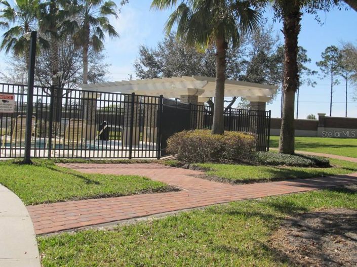 Image No.26-4 Bed House for sale