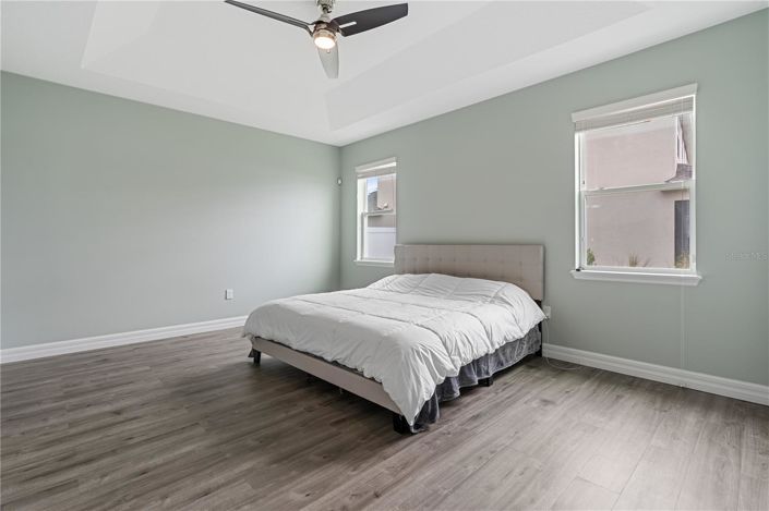 Image No.16-4 Bed House for sale