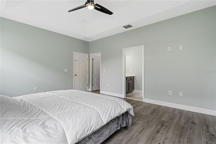 Image No.17-4 Bed House for sale