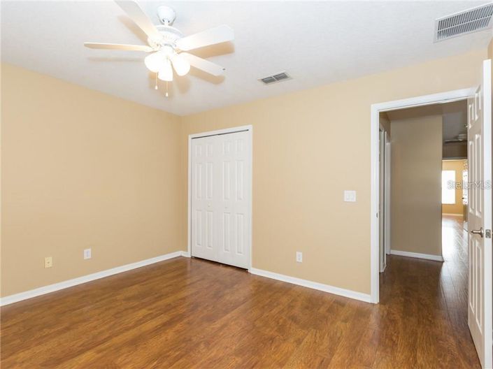 Image No.20-5 Bed House for sale