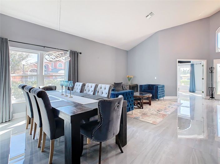 Image No.11-6 Bed House for sale