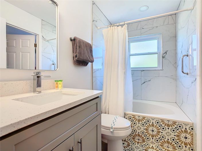 Image No.53-6 Bed House for sale