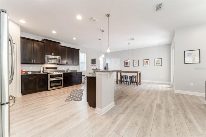 Image No.12-3 Bed House for sale