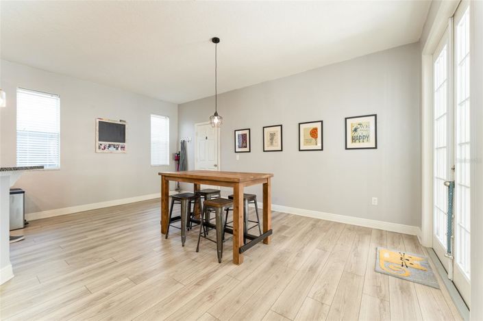 Image No.17-3 Bed House for sale