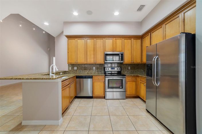 Image No.3-4 Bed Townhouse for sale