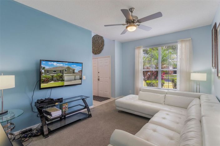 Image No.7-7 Bed House for sale