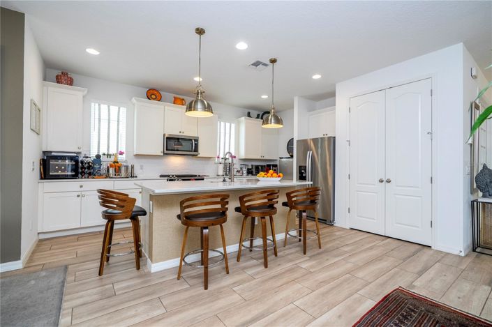 Image No.21-4 Bed House for sale