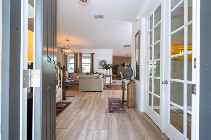 Image No.6-4 Bed House for sale